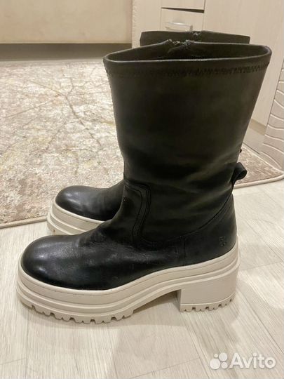 Ботинки женские