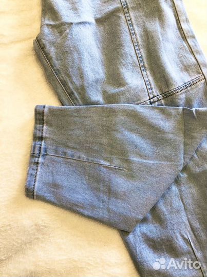 Джинсы новые 23, 24, 25, 26