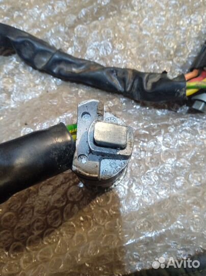 Замок зажигания Renault Logan