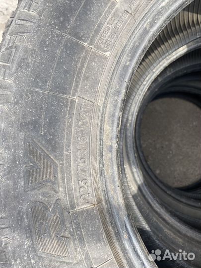 Toyo Open Country A/T Plus 225/75 R16 104T