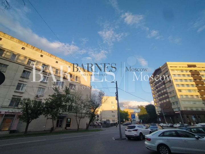 Торговое помещение с арендатором, 165 кв м