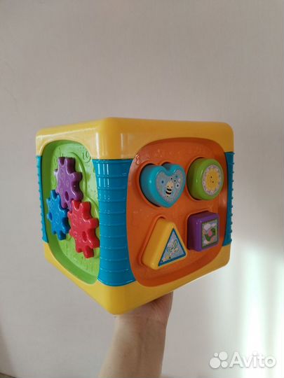 Развивающие игрушки интерактивный куб