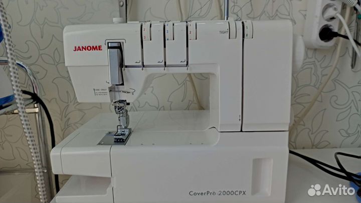 Распошивальная машина Janome новая