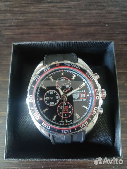 Мужские наручные часы хронограф