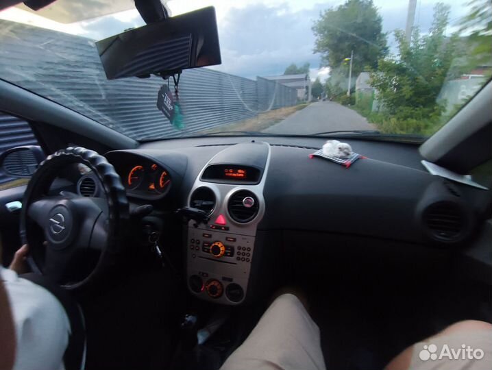 Opel Corsa 1.0 МТ, 2008, 200 000 км