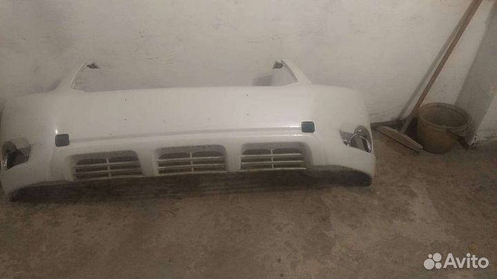 Бампер передний