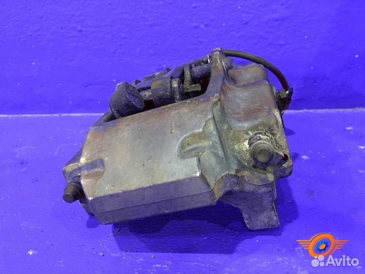 Суппорт задний левый Audi Q7 SUV BUG 3.0L 2967