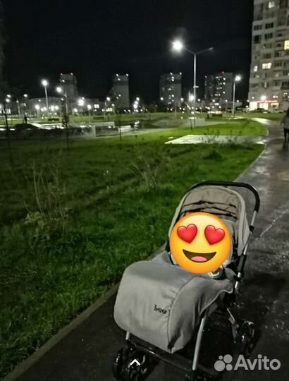 Прогулочная коляска