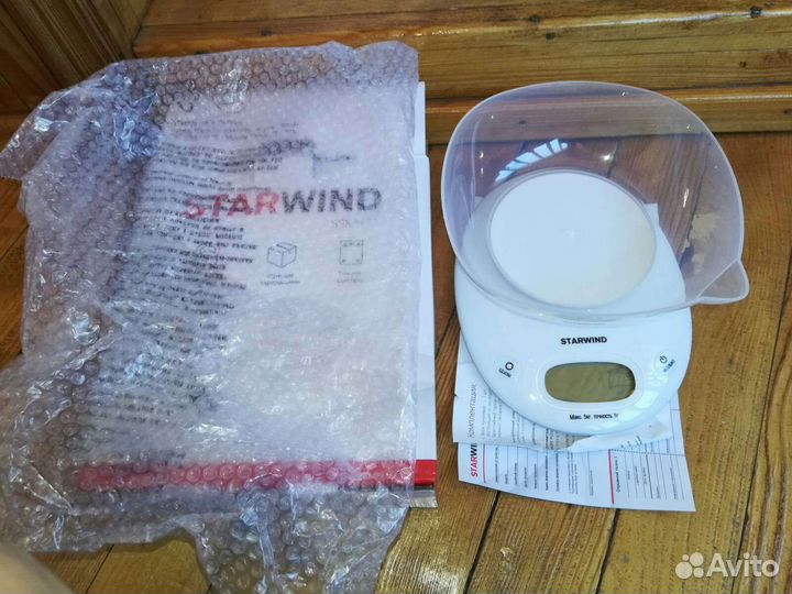 Весы кухонные электронные StarWind