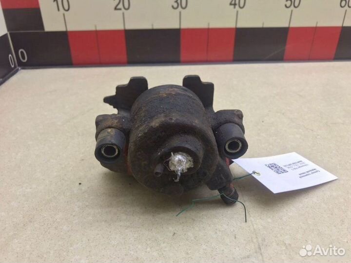 Суппорт левый Volkswagen Polo 2009-2015