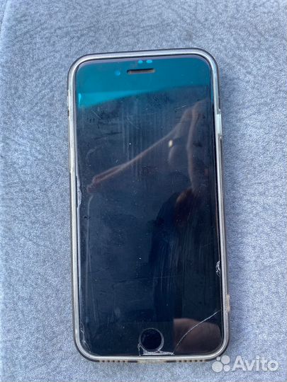iPhone SE (2020), 128 ГБ