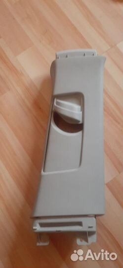 Toyota corolla e150 обшивка стойки средн верх прав