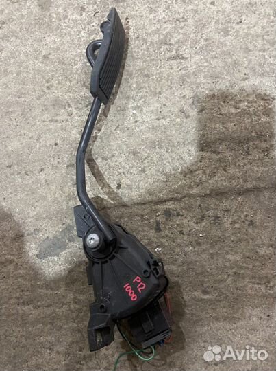 Педаль газа примера п12