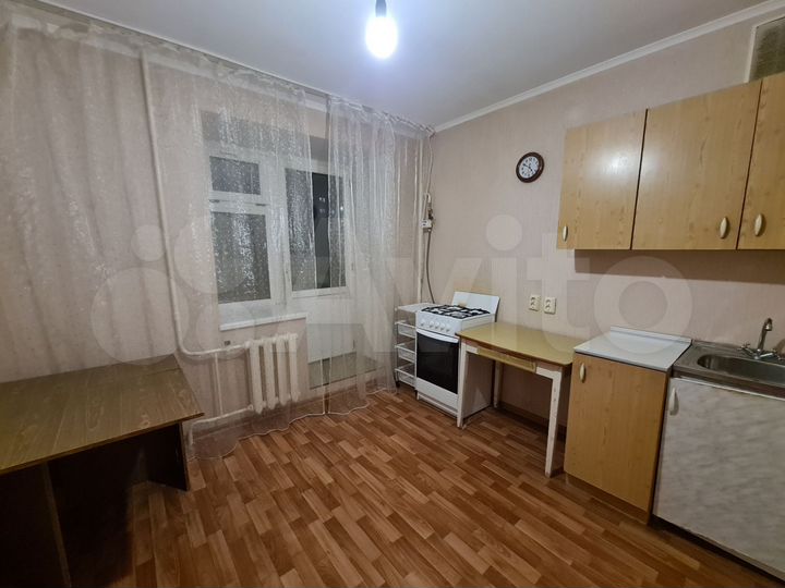 2-к. квартира, 50 м², 6/10 эт.