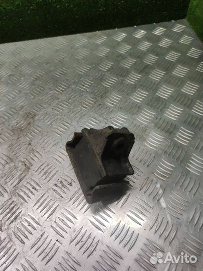 Подушка двигателя 9012412413 mercedes-benz Sprinte