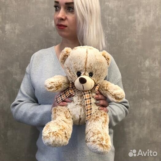 Медведь плюшевый игрушка новый