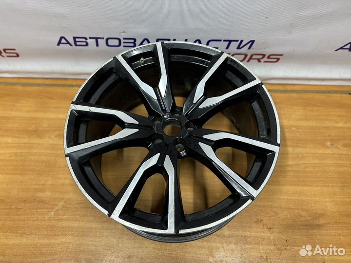 BMW X7 G07 Литой диск R22 М пакет