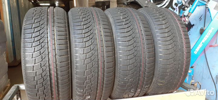 Nokian Tyres WR A4 235/50 R18