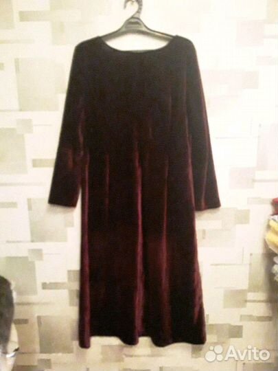 Вечернее платье