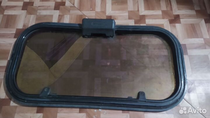 Люк автомобильный