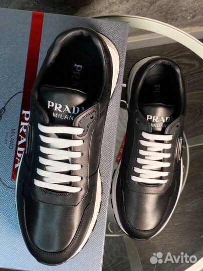 Кроссовки Prada