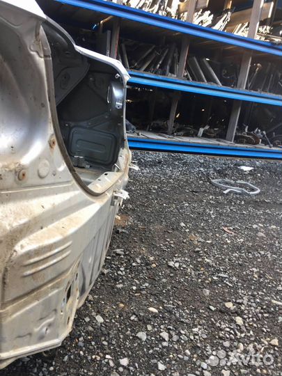 Б/У Панель задняя 5830702370 toyota