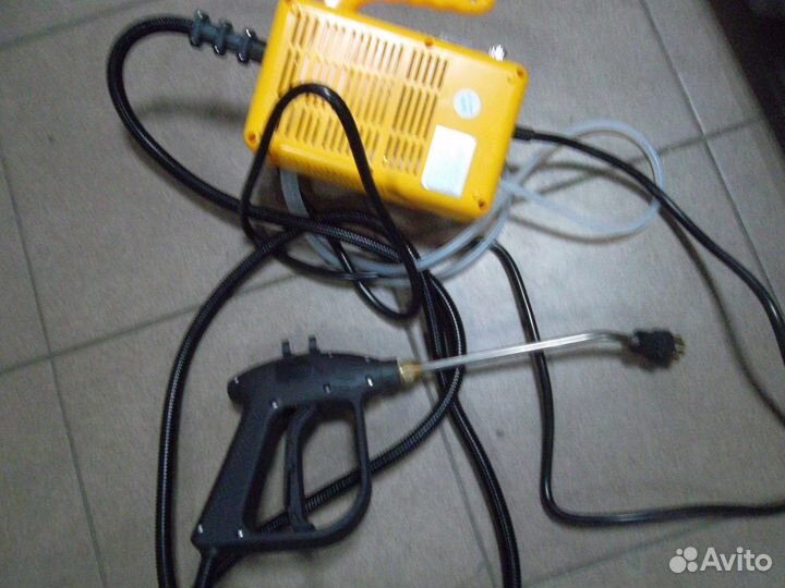 Парогенератор отпариватель