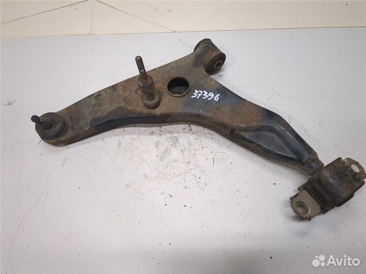 Рычаг подвески Mitsubishi Colt, 2002