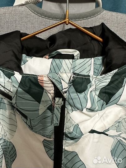 Горнолыжная куртка