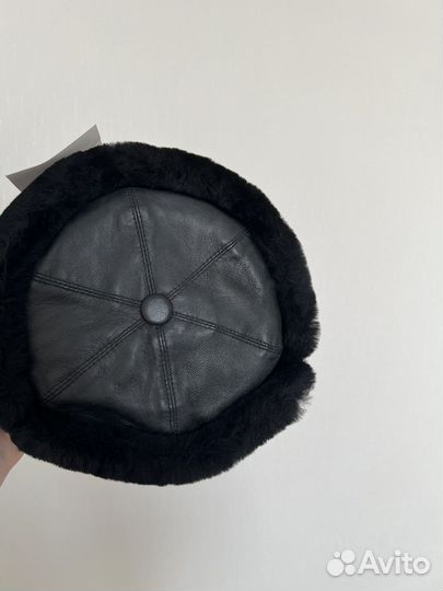 Шапка меховая с козырьком с кокардой 58