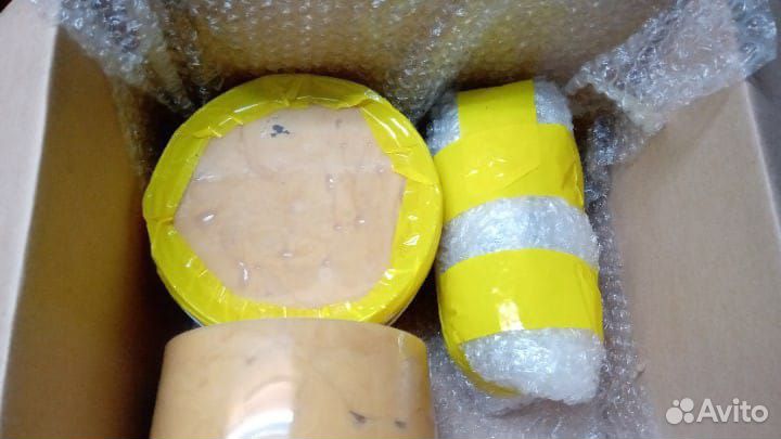 Свежий Забрус пчелиный,мед,соты