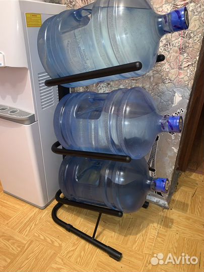 Напольная стойка для бутылок 19 л