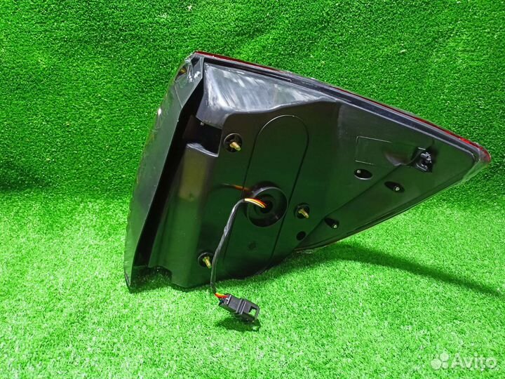 Фонарь задний Лада гранта стиль AMG красный