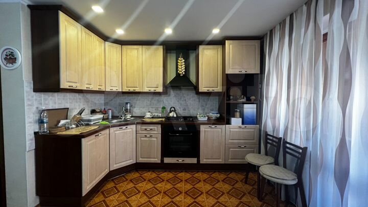 2-к. квартира, 86,9 м², 3/10 эт.