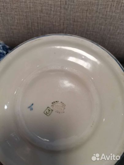 Блюдо с крышкой