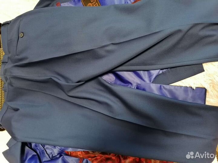 Костюм школьный