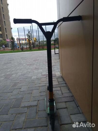 Трюковой самокат