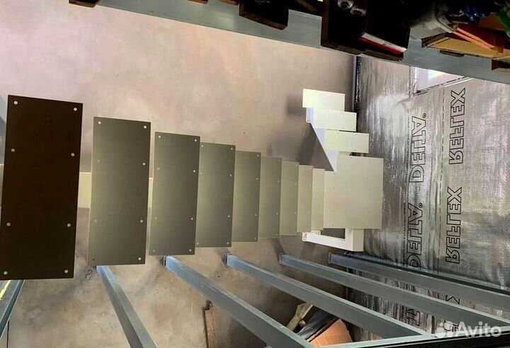 Перила деревянные с монтажем