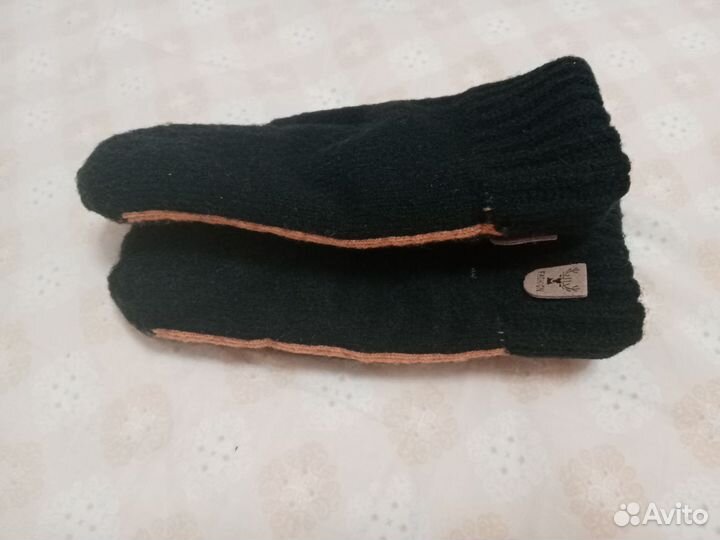 Варежки зимние на подростка на флисе. Новые