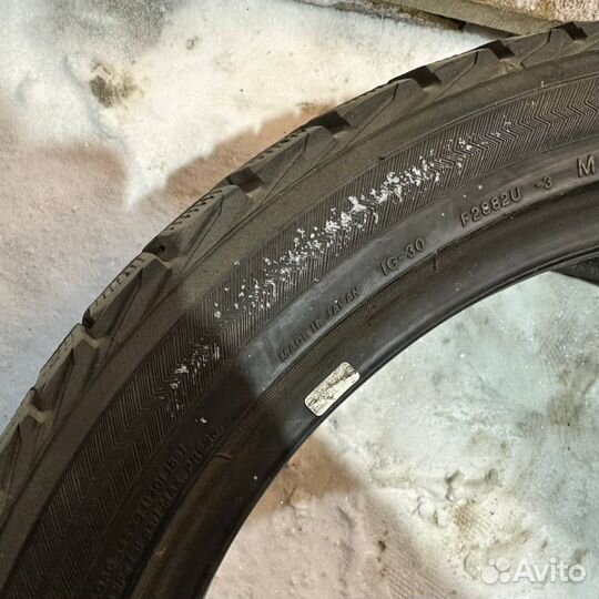 Yokohama Ice Guard IG30 215/45 R17 87Q