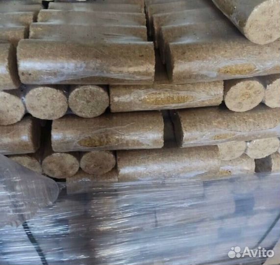 Топливные Брикеты нестро упаковка 5 штук Дрова