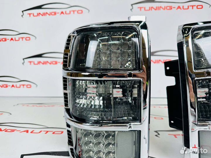 Стоп - сигналы Mitsubishi Pajero 91-99г LED B3643