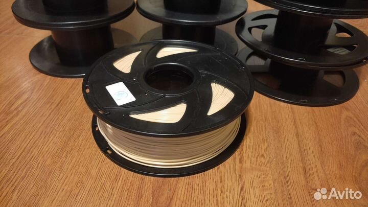 Катушки от пластика для 3д печати