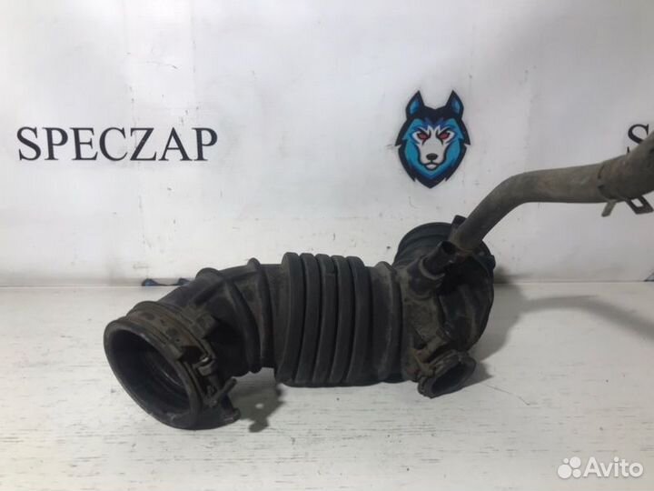 Патрубок воздушного фильтра Hyundai Ix35 G4KD 2.0