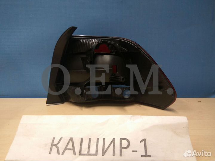 Фонарь левый задний в крыло Polo седан