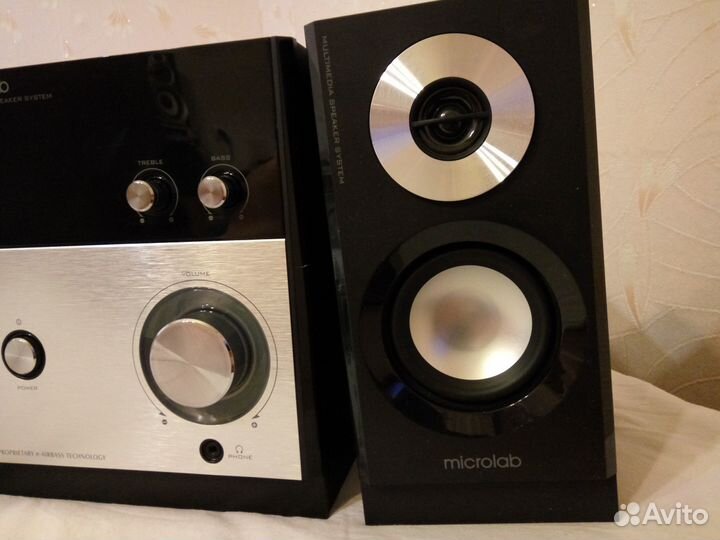 Акустическая система 2.1 Microlab M880