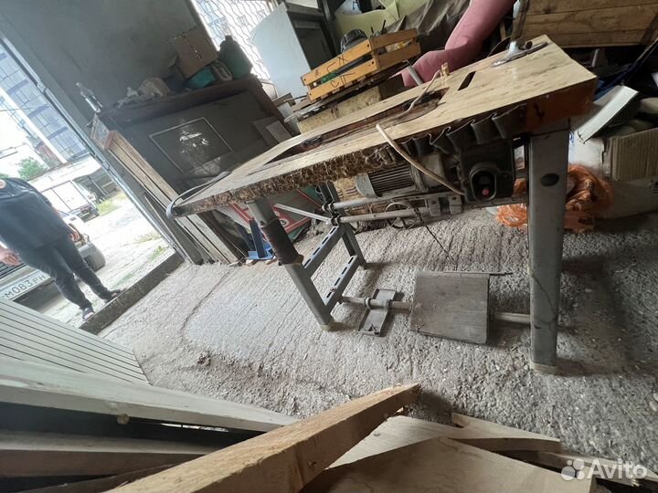 Столы для швейной машинки