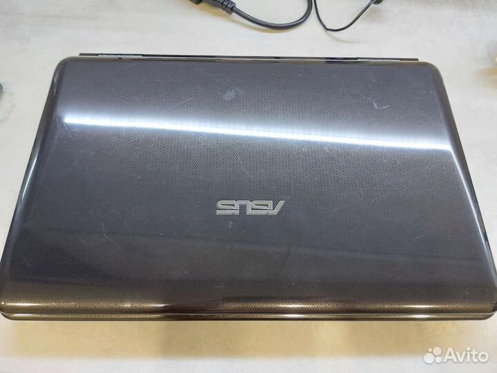 Ноутбук asus
