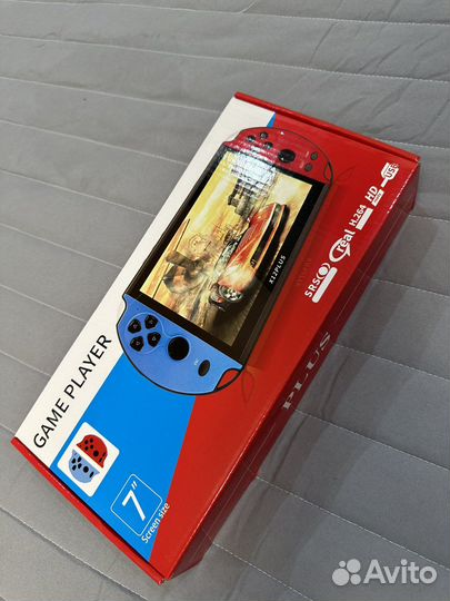 Игровая консоль