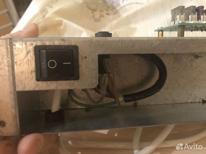 Блок питания для светодиодов Mean Well HVG-150-24А